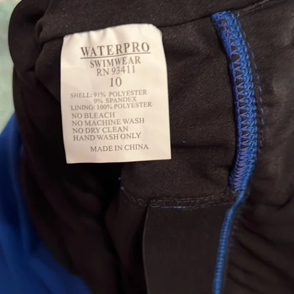 Women's Waterpro Wind Rush V-Neck One Piece Swimsuit Size 10 - Picture 9 of 9